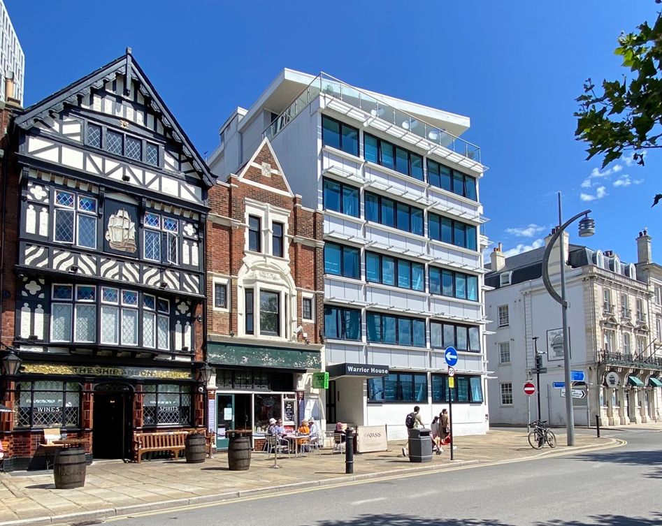 2 bed flat for sale in The Hard, Portsea, Portsmouth PO1, £284,995