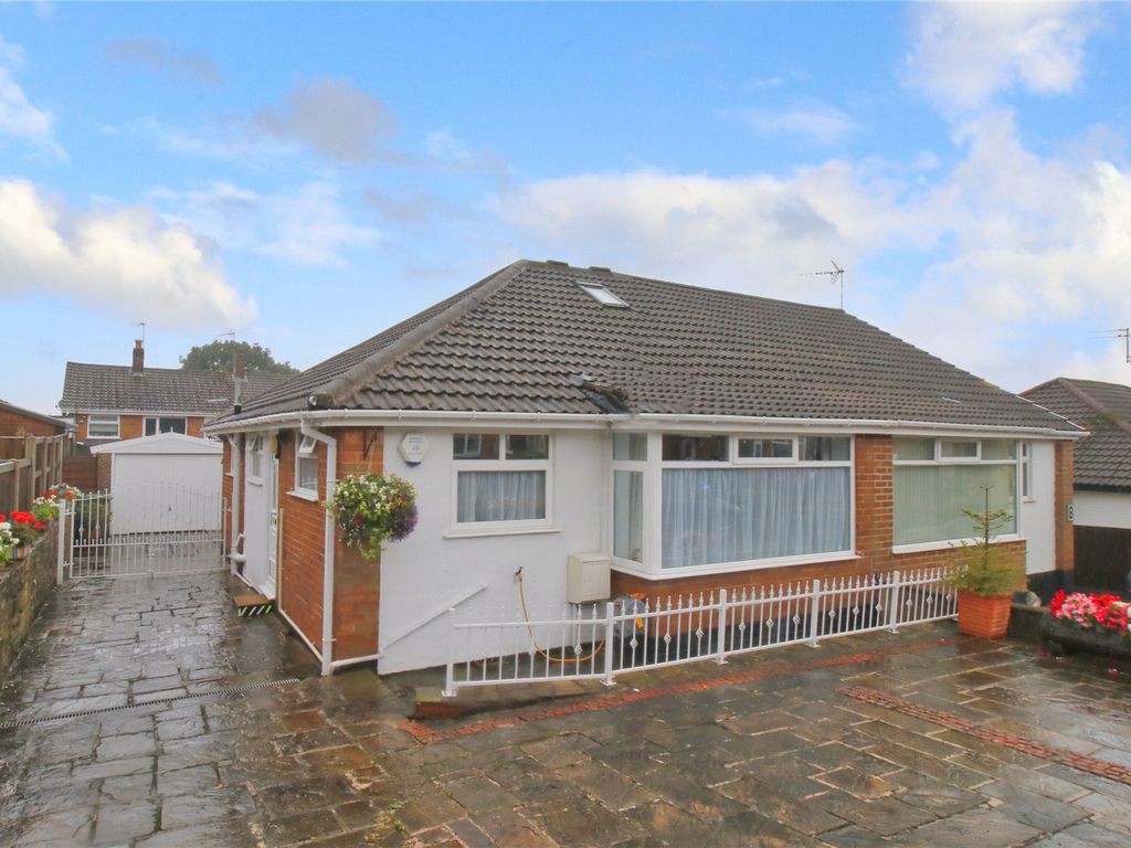 2 bed bungalow for sale in Kirkwood Grove, Leeds, West Yorkshire LS16, £275,000