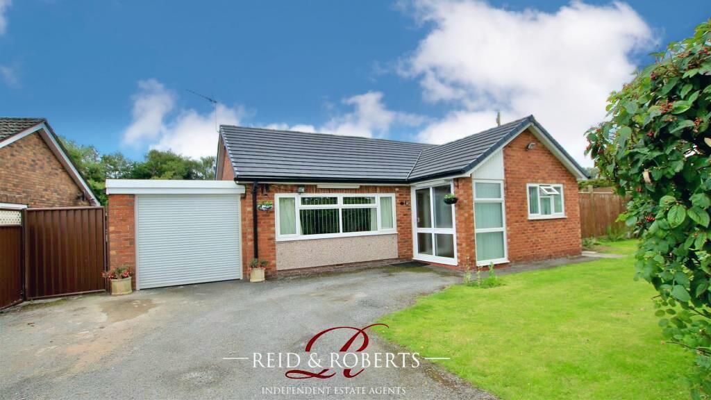 3 bed detached bungalow for sale in Englefield Crescent, Mynydd Isa, Mold CH7, £325,000