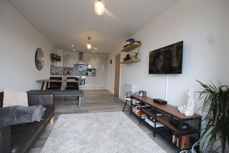 1 bed flat for sale in Schooner Drive, Cardiff CF10, £150,000