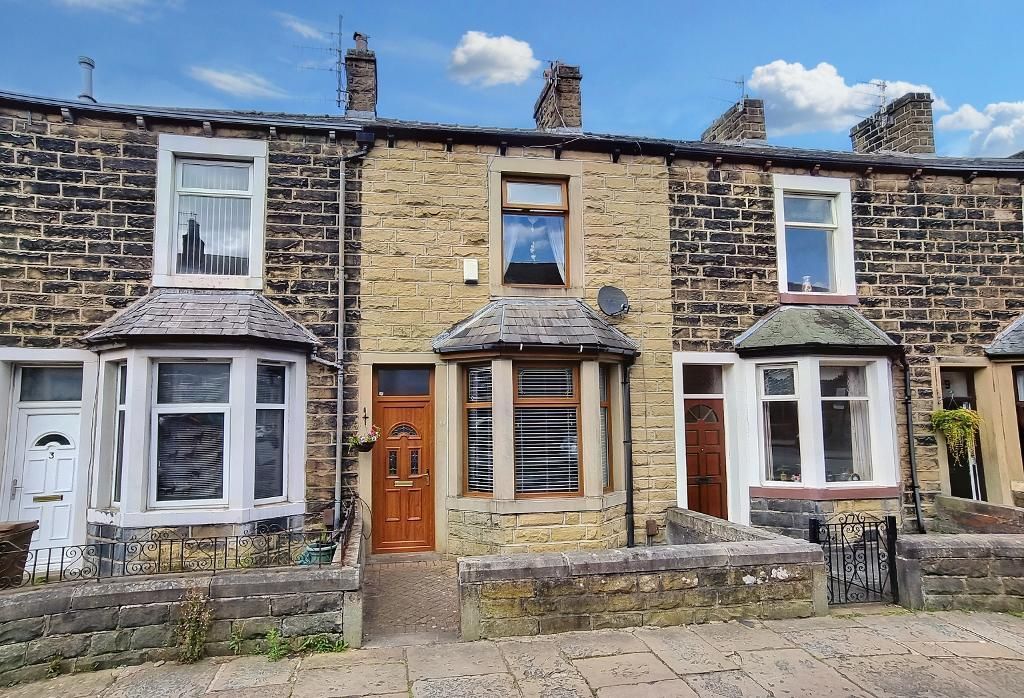 2 bed terraced house for sale in Gordon Street, Colne BB8, £115,000