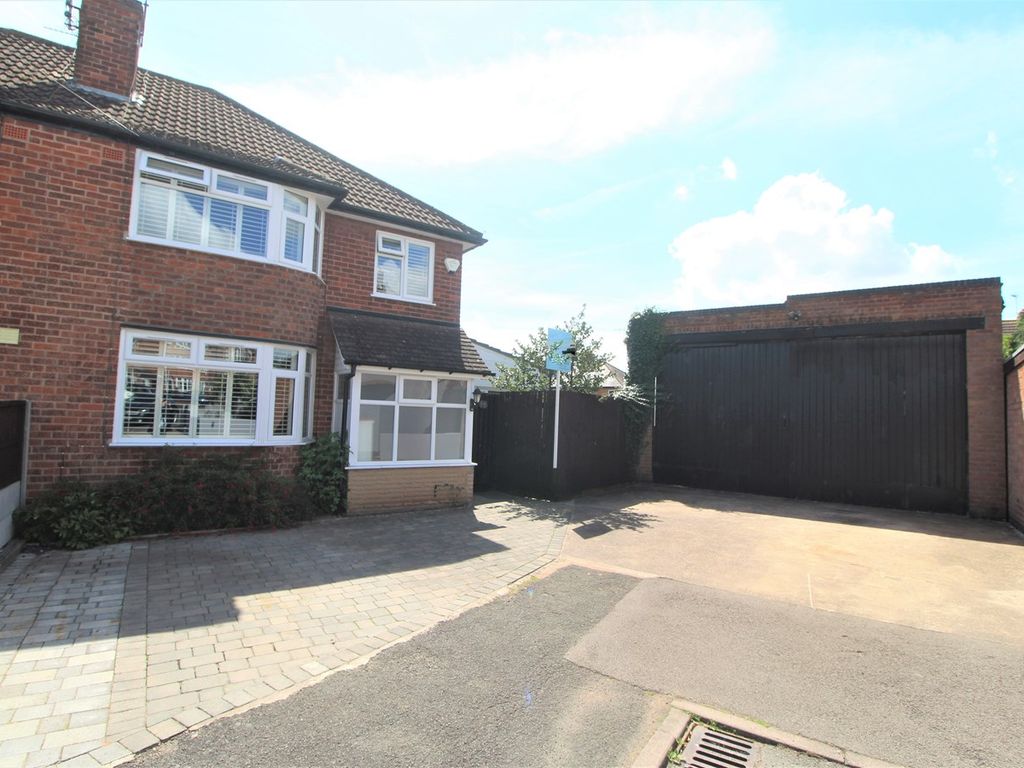 3 bed semi-detached house for sale in Edenhurst Avenue, Leicester LE3, £325,000