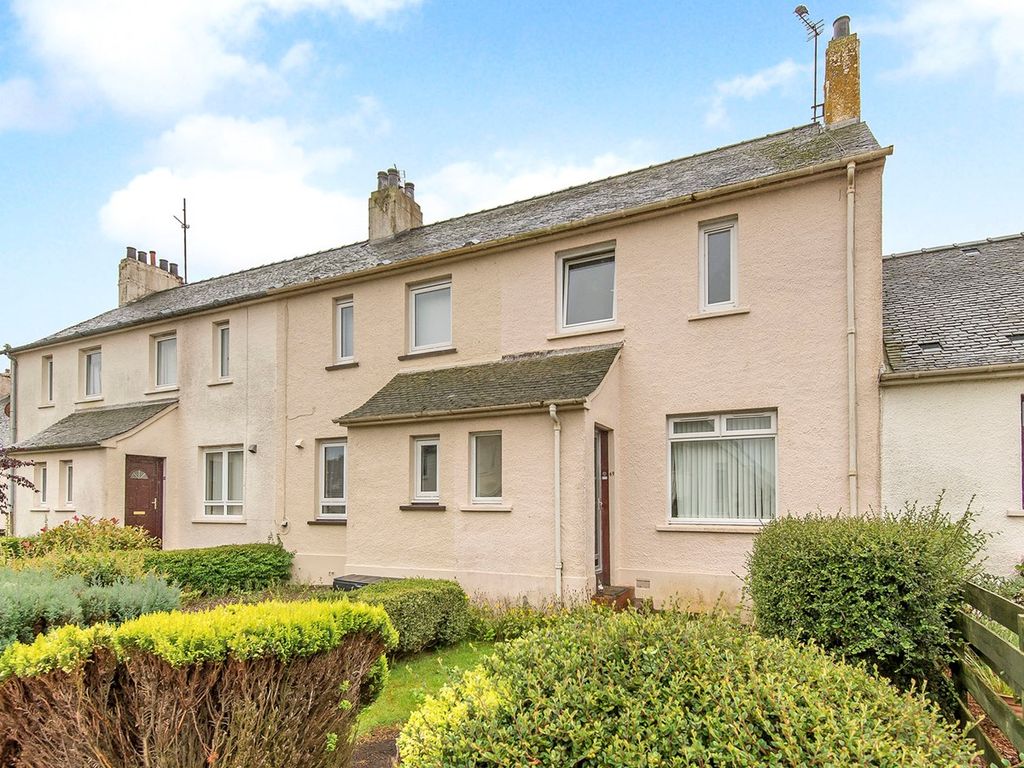 2 bed terraced house for sale in Churchill Crescent, St Andrews KY16, £250,000