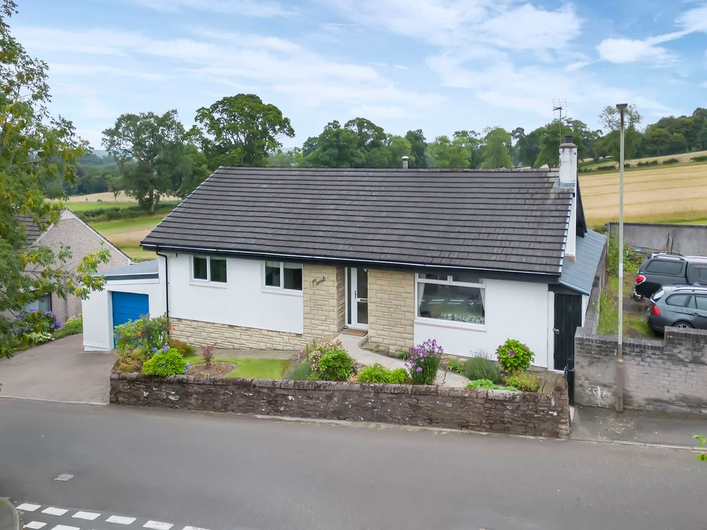 3 bed detached bungalow for sale in Lintibert Road, Muthill PH5, £270,000