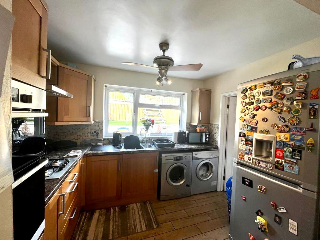 3 bed detached house for sale in Brecon Rise, Pant, Merthyr Tydfil CF48, £249,000