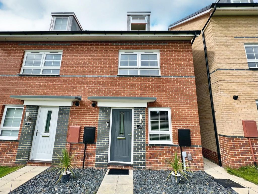 4 bed semi-detached house for sale in Hillson Walk, Stockton-On-Tees TS20, £194,995