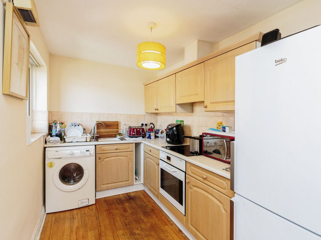 1 bed flat for sale in Hornby Road, Blackpool, Lancashire FY1, £70,000