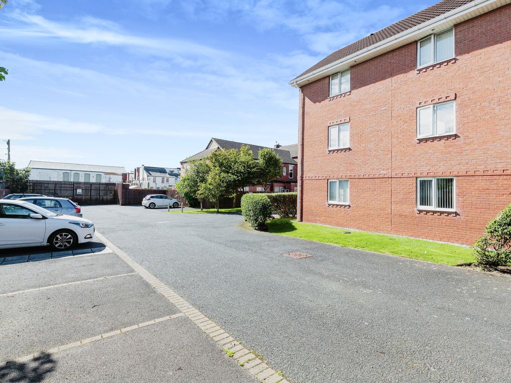 1 bed flat for sale in Hornby Road, Blackpool, Lancashire FY1, £70,000