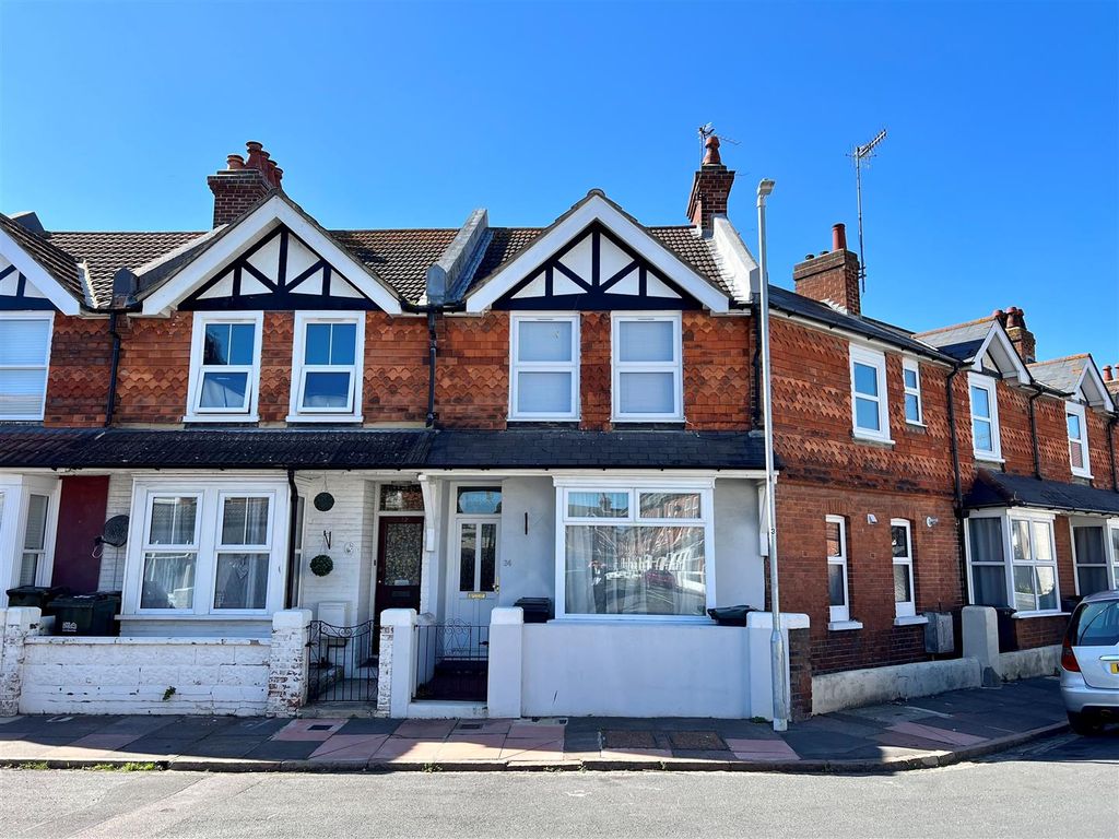 2 bed end terrace house for sale in Havelock Road, Eastbourne BN22, £259,950