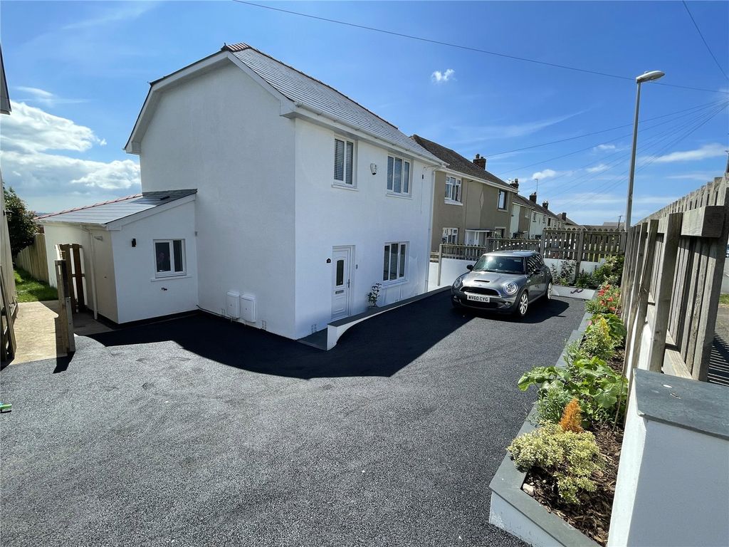 3 bed detached house for sale in Picton Road, Hakin SA73, £240,000