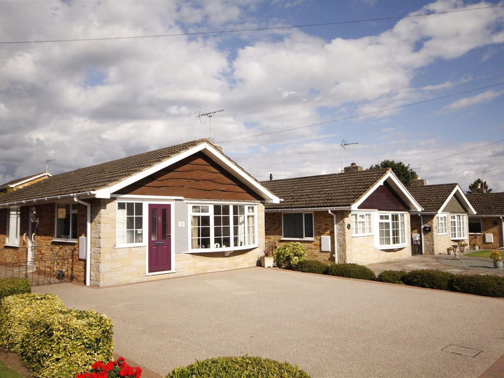 3 bed detached bungalow for sale in Holly Tree Lane, Dunnington, York YO19, £279,500