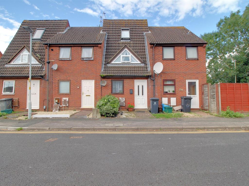 2 bed terraced house for sale in Beckside Court, Millbrook Street, Tredworth, Gloucester GL1, £130,000
