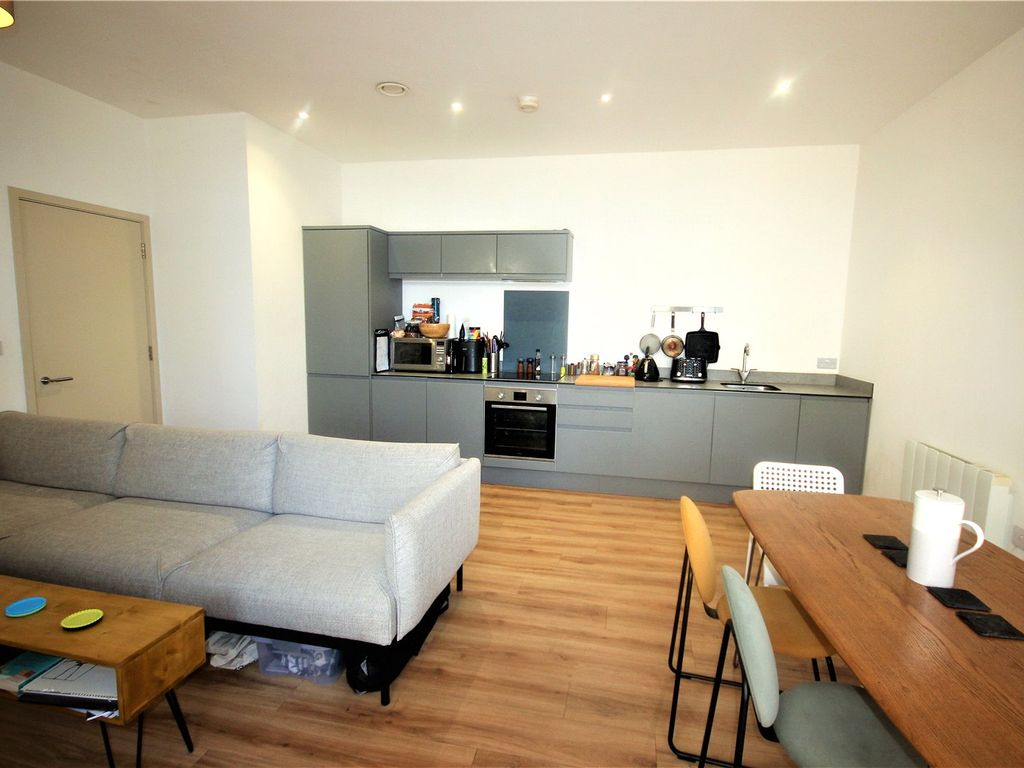 1 bed flat for sale in Braggs Lane, Bristol BS2, £235,000