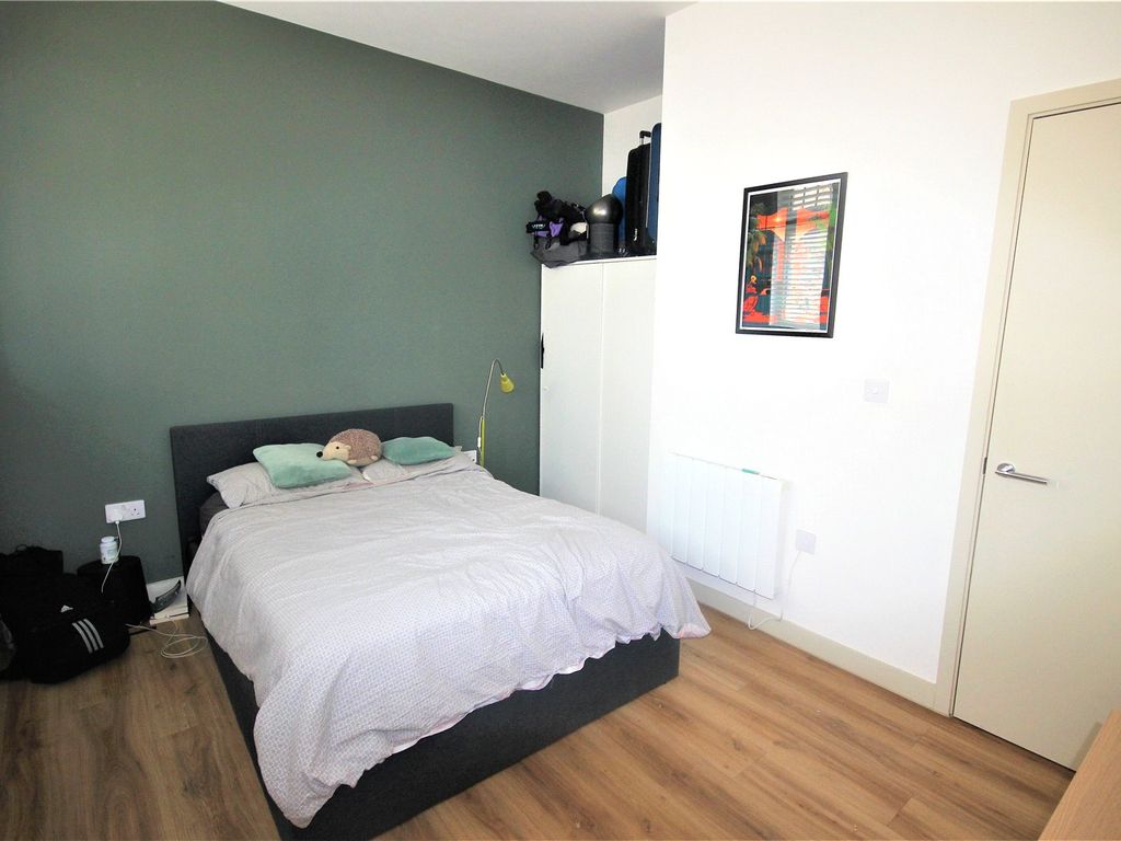 1 bed flat for sale in Braggs Lane, Bristol BS2, £235,000