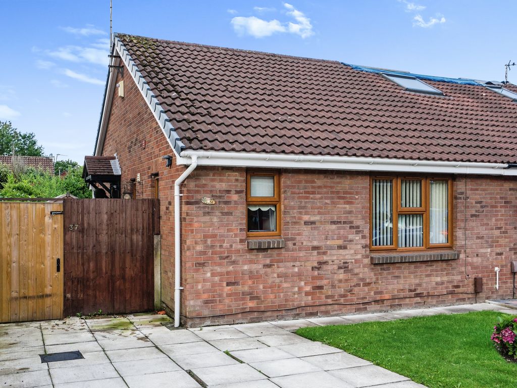 2 bed bungalow for sale in St. Bridgets Close, Fearnhead, Warrington, Cheshire WA2, £210,000