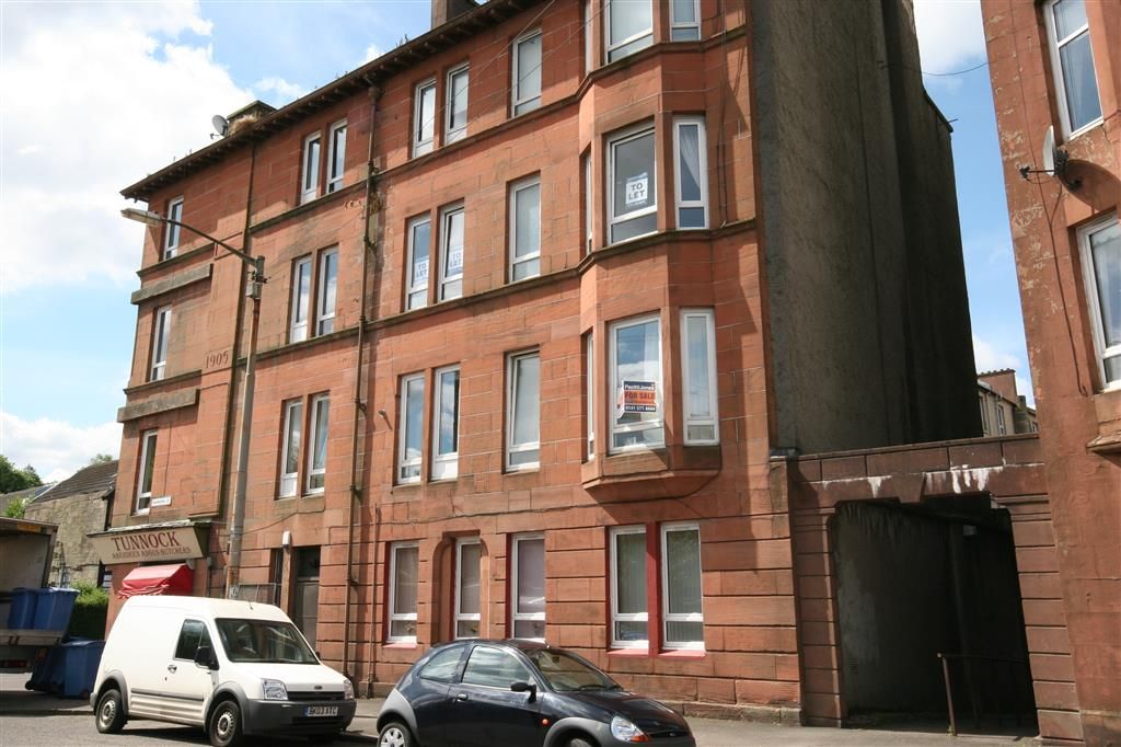 1 bed flat for sale in Mannering Court, Shawlands, Glasgow G41, £139,950