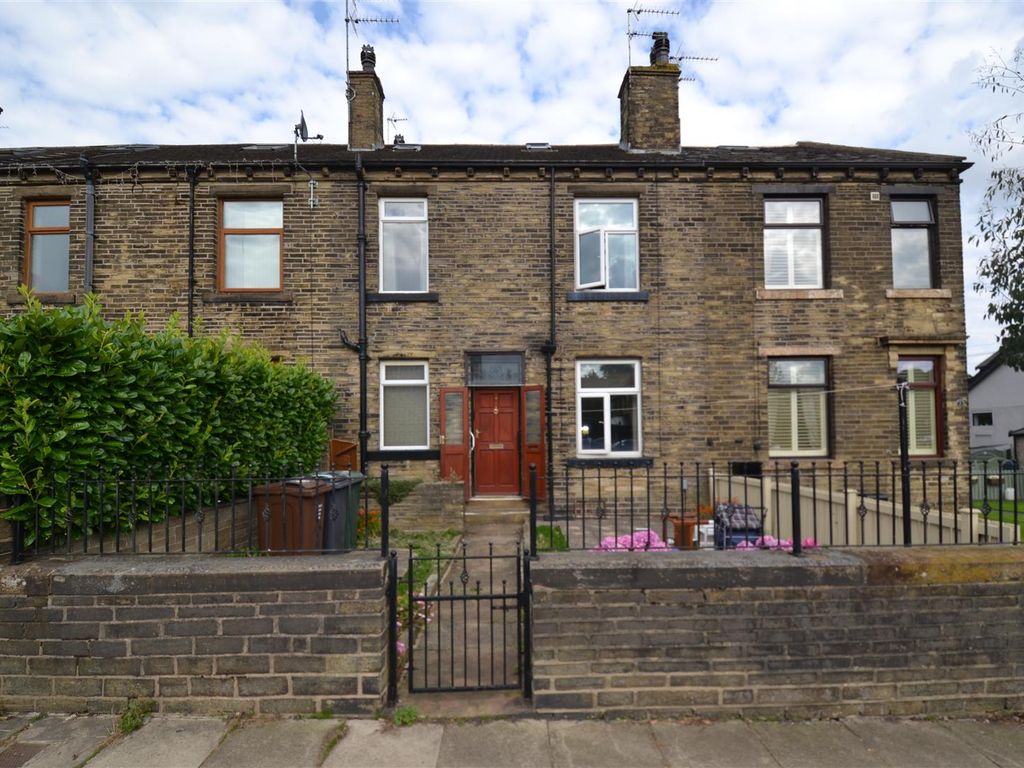 2 bed terraced house for sale in Station Road, Clayton, Bradford BD14, £110,000
