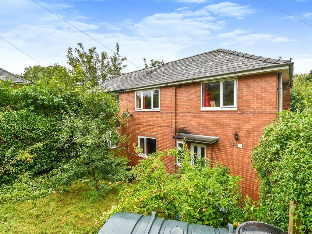3 bed semi-detached house for sale in Barham Road, Trecwn SA62, £125,000