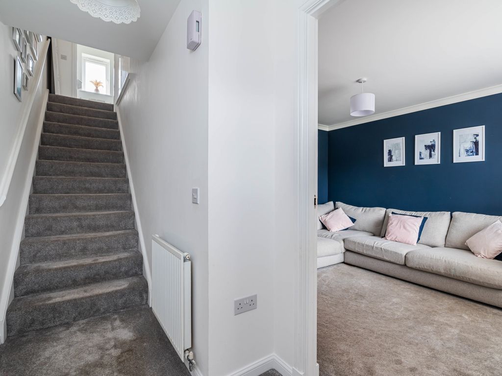 3 bed property for sale in 14 Eilston Loan, Kirkliston EH29, £245,000