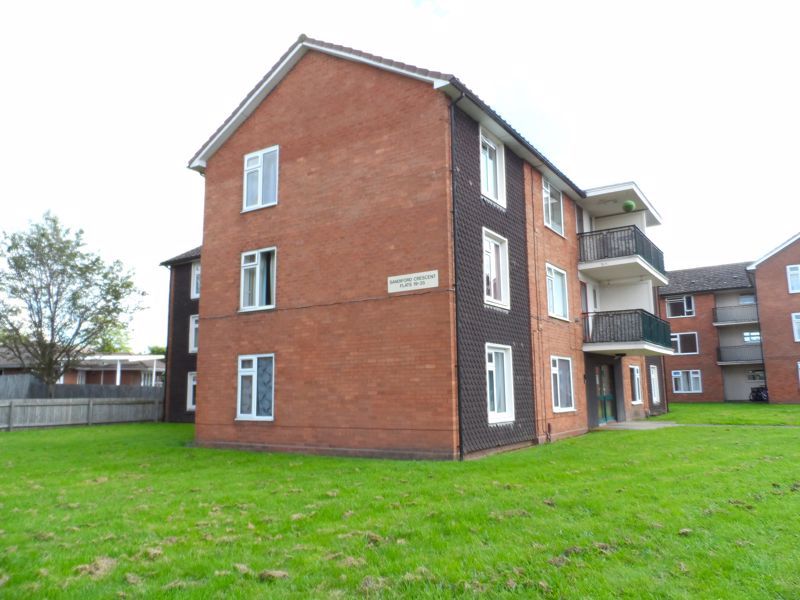 2 bed flat for sale in Sandiford Crescent, Newport TF10, £115,000