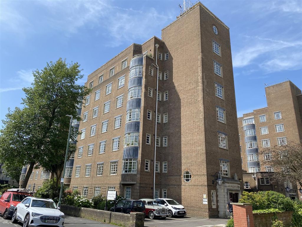1 bed flat for sale in Wilbury Road, Hove BN3, £245,000