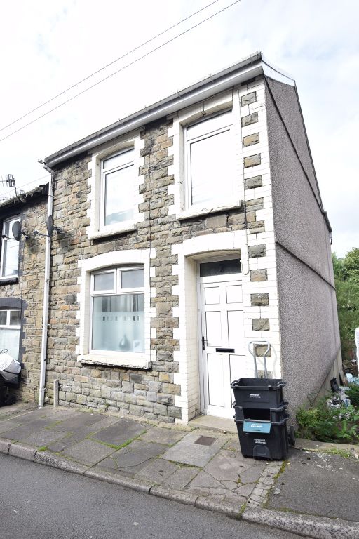 3 bed semi-detached house for sale in Rhiw Parc Road, Abertillery NP13, £95,000