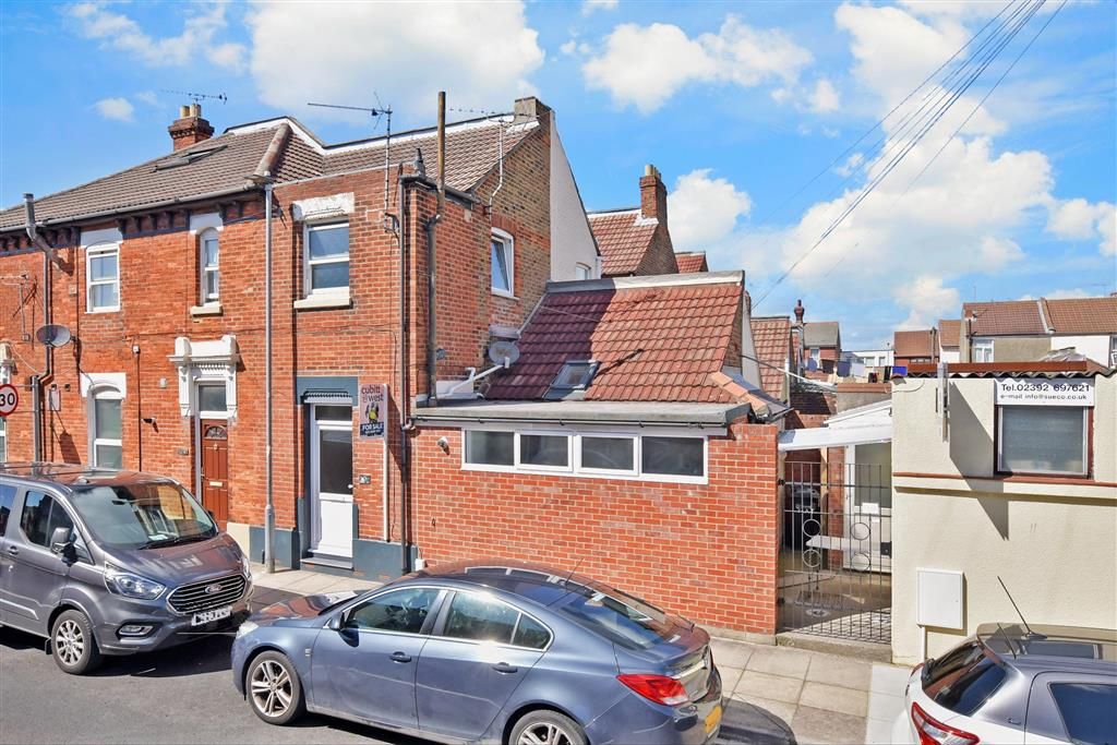1 bed flat for sale in Copnor Road, Portsmouth, Hampshire PO3, £140,000