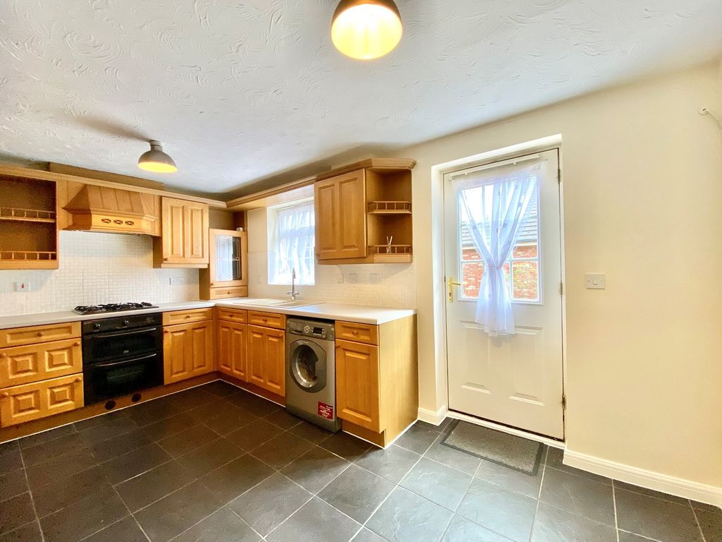 3 bed semi-detached house for sale in Grosmont Way, Newport NP10, £249,950