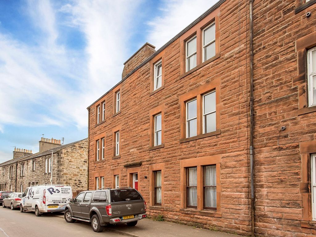 2 bed flat for sale in Station Road, Roslin EH25, £138,999