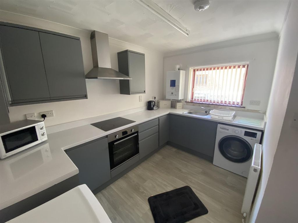 2 bed flat for sale in Princess Court, Llanelli SA15, £89,995