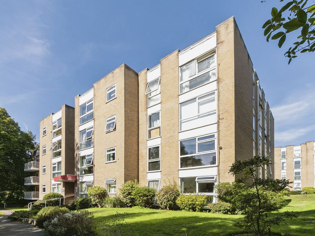 1 bed flat for sale in St. Winifreds Road, Meyrick Park, Bournemouth BH2, £170,000