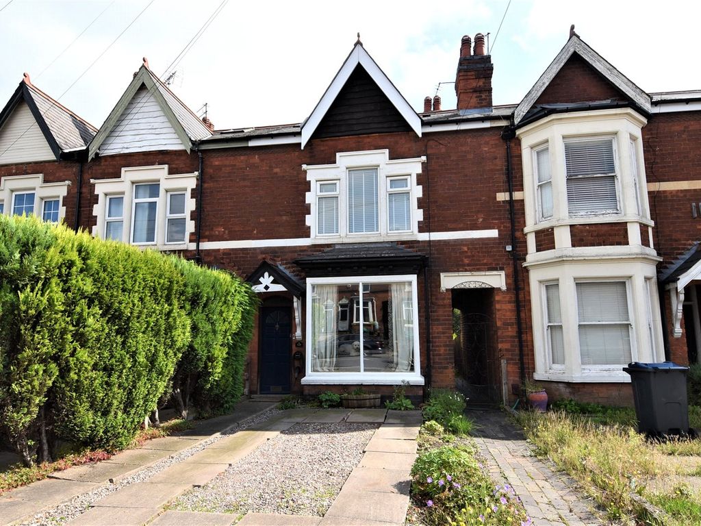 3 bed terraced house for sale in Watford Road, Cotteridge, Birmingham B30, £325,000