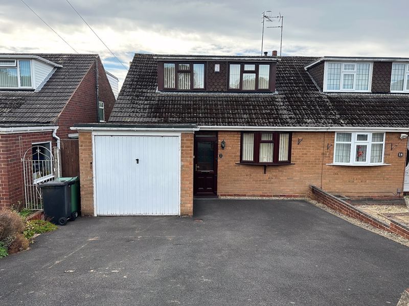 4 bed bungalow for sale in Wordsworth Road, Straits, Lower Gornal DY3, £259,950