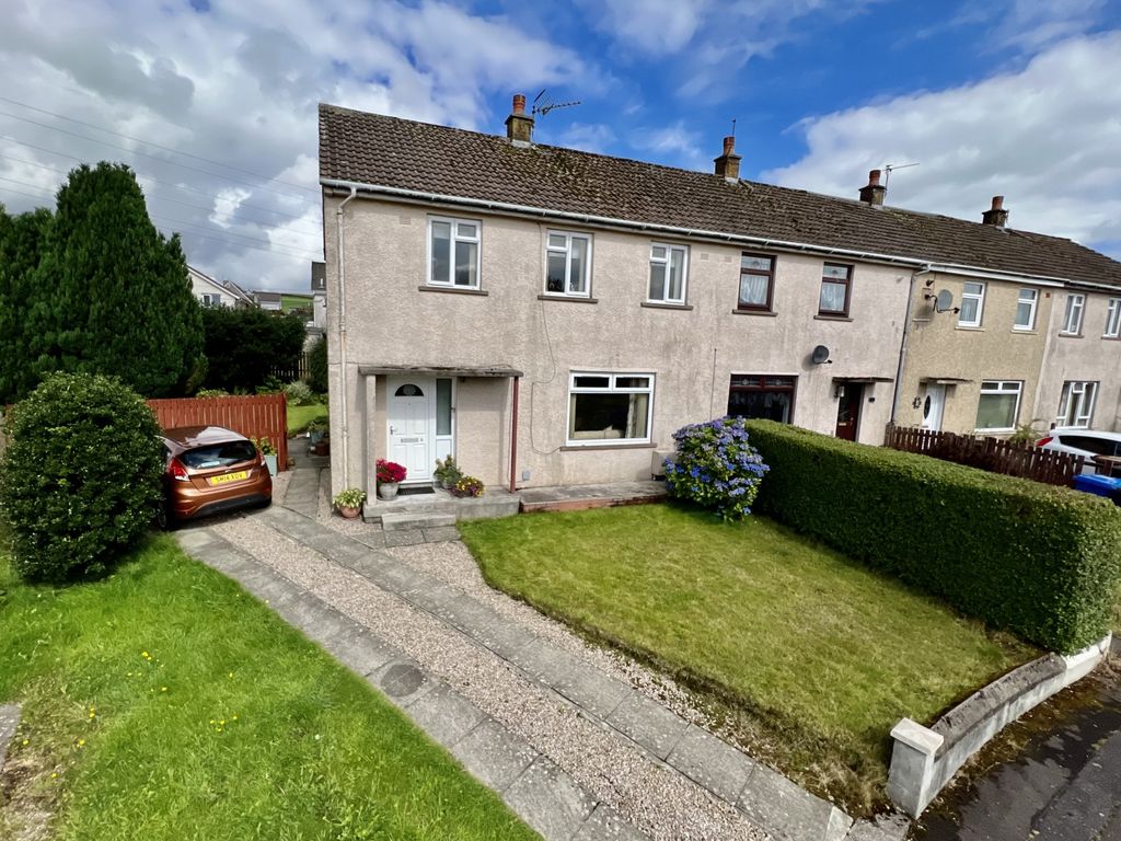 3 bed end terrace house for sale in Brockly View, Kilbirnie KA25, £89,995