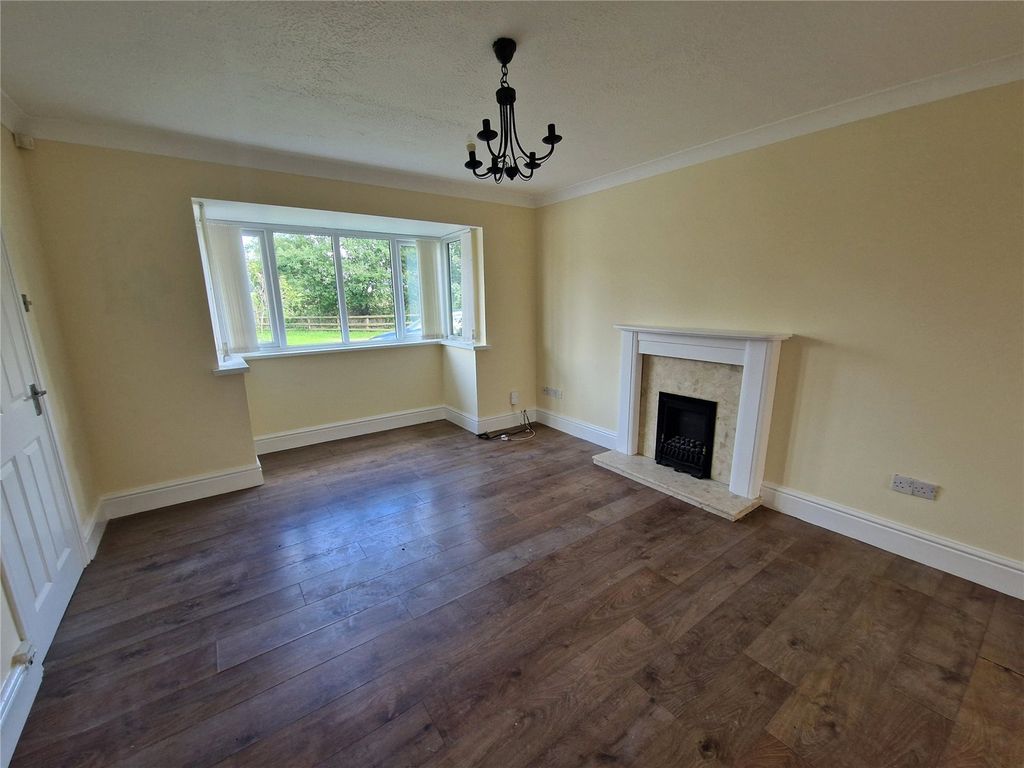 3 bed semi-detached house for sale in Oakhurst, Cefn Road, Wrexham LL13, £200,000