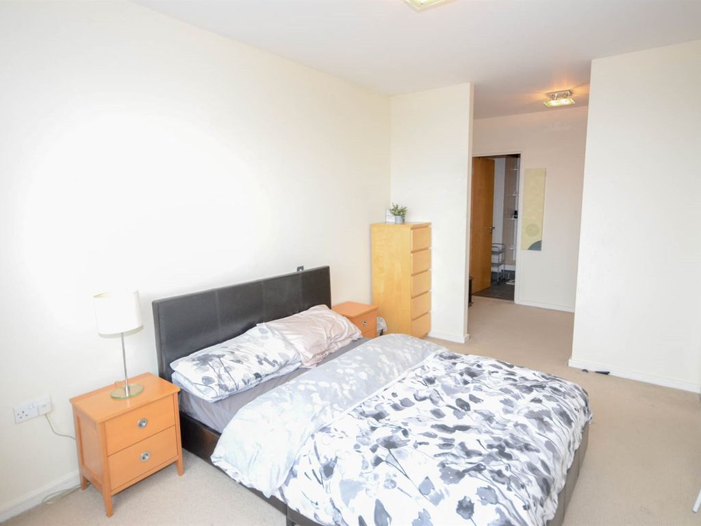 2 bed flat for sale in Pilgrim Street, Newcastle Upon Tyne NE1, £114,000