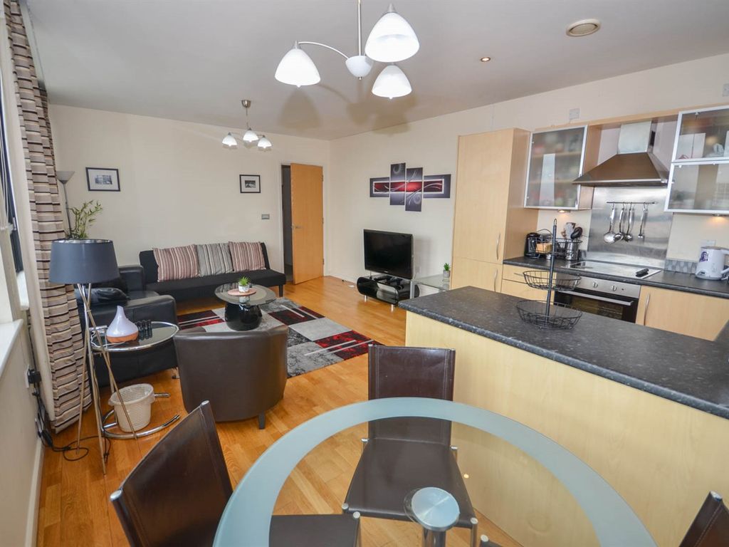 2 bed flat for sale in Pilgrim Street, Newcastle Upon Tyne NE1, £114,000