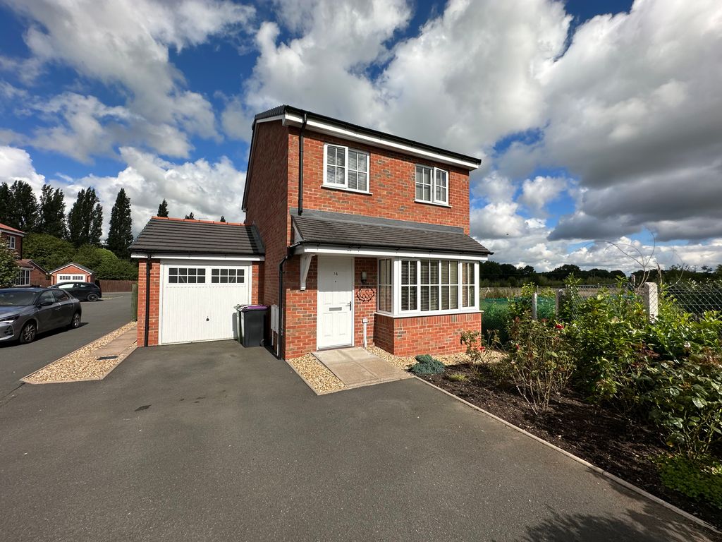 3 bed detached house for sale in Linden Fields, Little Minsterley, Minsterley, Shrewsbury SY5, £250,000