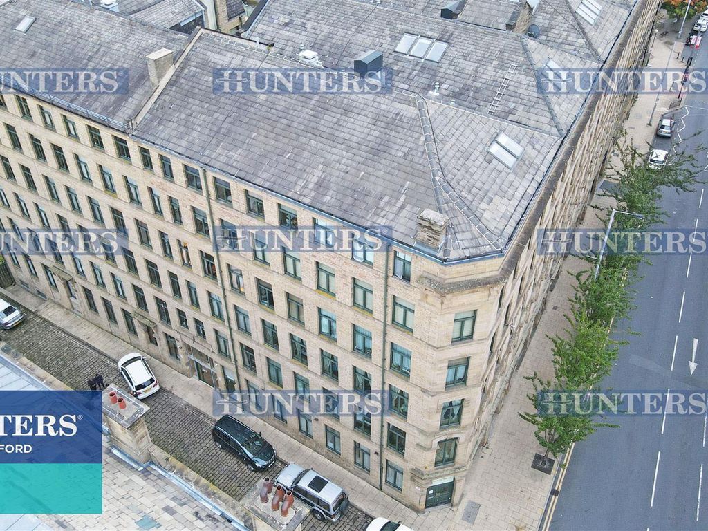 1 bed flat for sale in Apartment 80, Broadgate House, Bradford, West Yorkshire BD1, £65,000