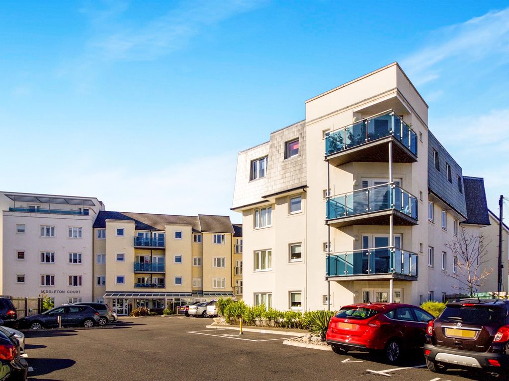 1 bed flat for sale in Picton Avenue, Porthcawl CF36, £160,000