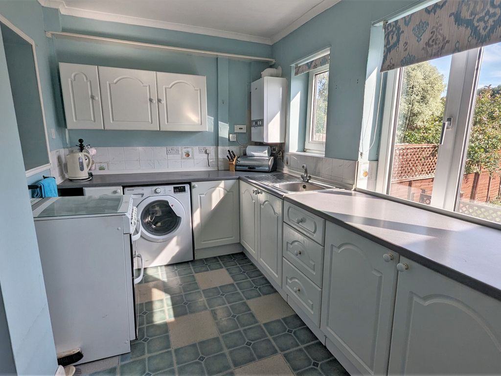 2 bed terraced house for sale in Avery Lane, Gosport PO12, £225,000