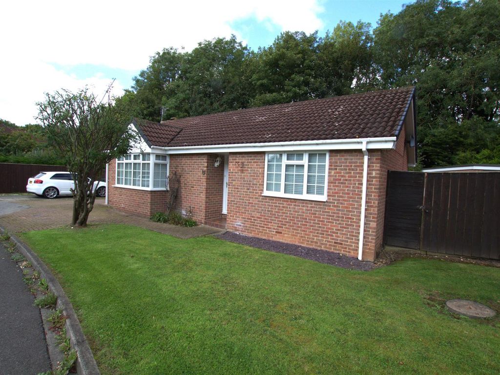 3 bed detached bungalow for sale in Cedarwood Glade, Stainton, Middlesbrough TS8, £200,000