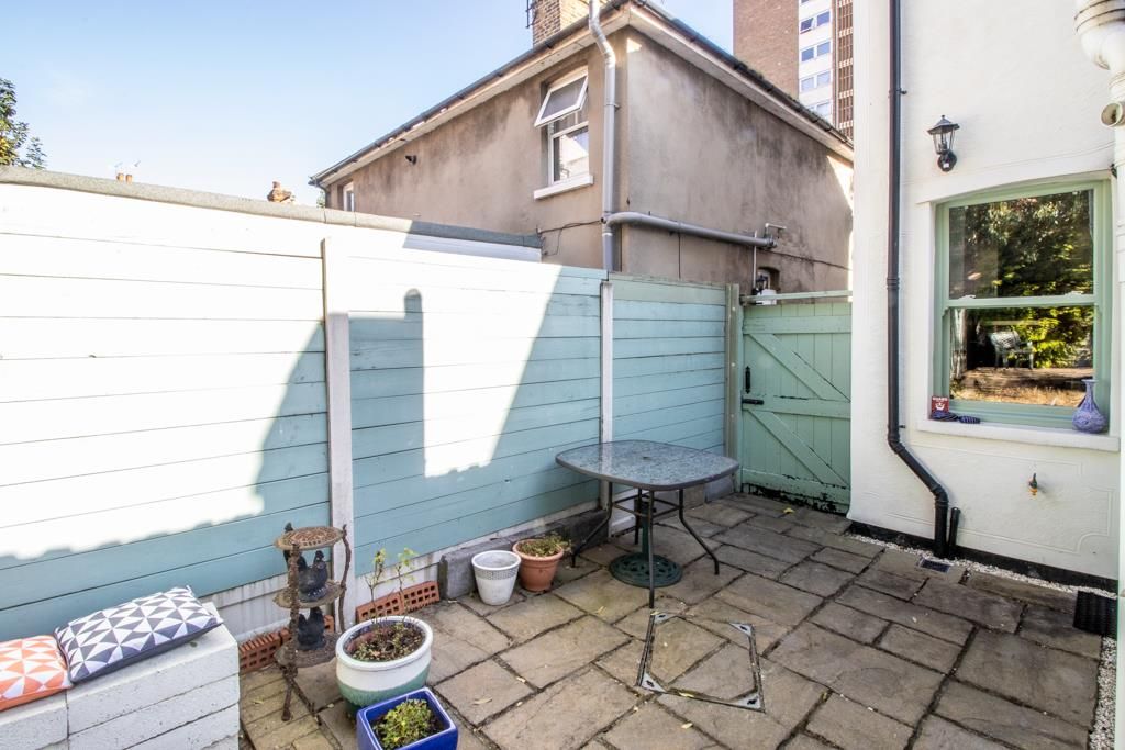 2 bed semi-detached house for sale in Coleman Street, Southend-On-Sea SS2, £270,000
