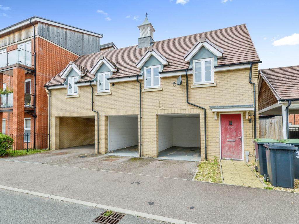 2 bed detached house for sale in Sanger Avenue, Biggleswade, Bedfordshire SG18, £245,000
