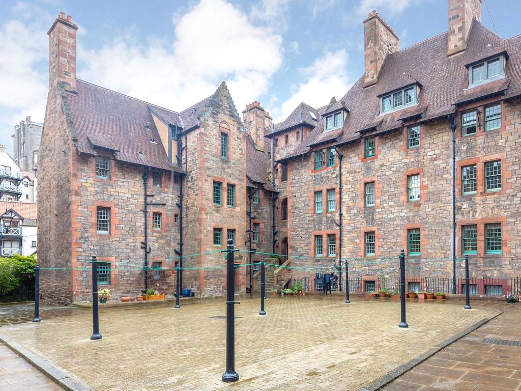 1 bed flat for sale in 53 Well Court, Dean Village, Edinburgh EH4, £220,000