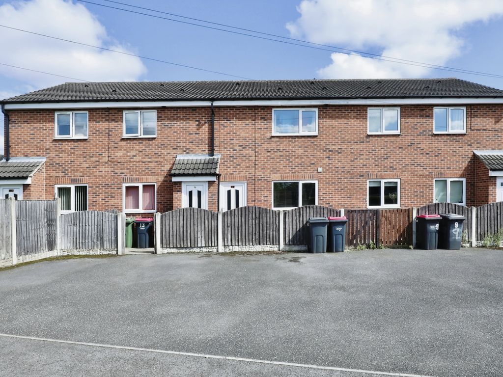 1 bed flat for sale in Cedric Court, Thurcroft, Rotherham, South Yorkshire S66, £69,999
