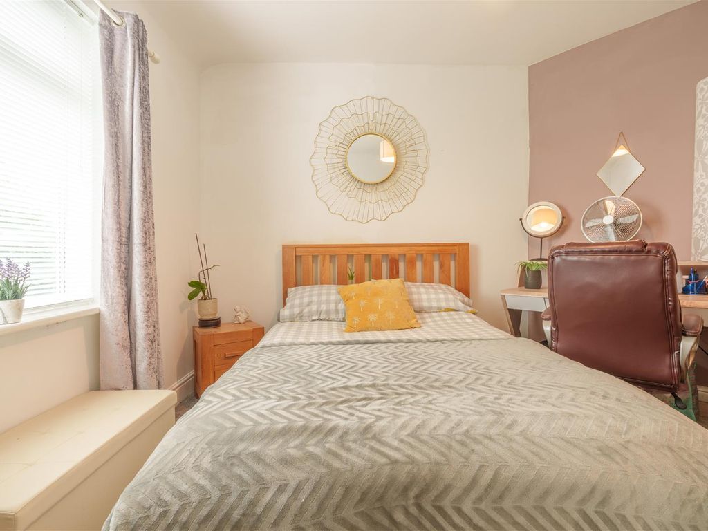 2 bed detached bungalow for sale in Luke Street, St. Asaph, Denbighshire LL17, £200,000