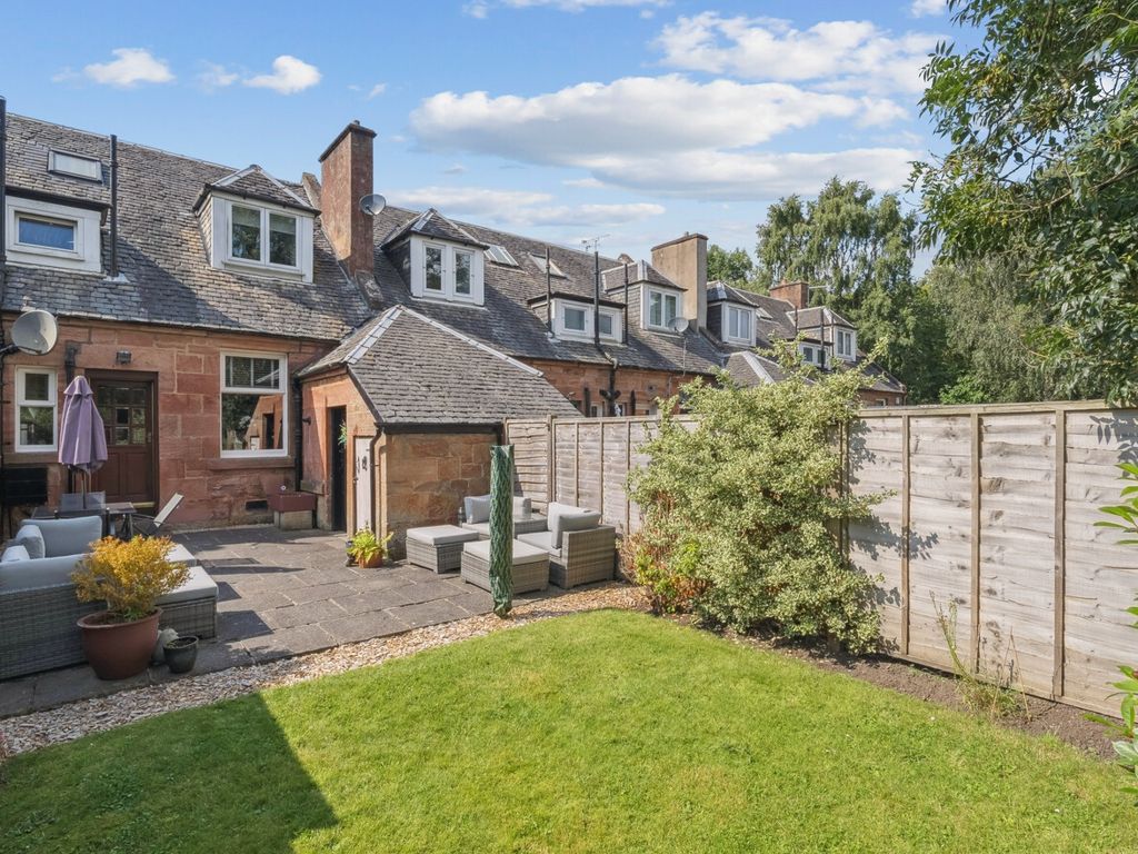 2 bed terraced house for sale in Rowans Gardens, Bothwell, Glasgow G71, £225,000