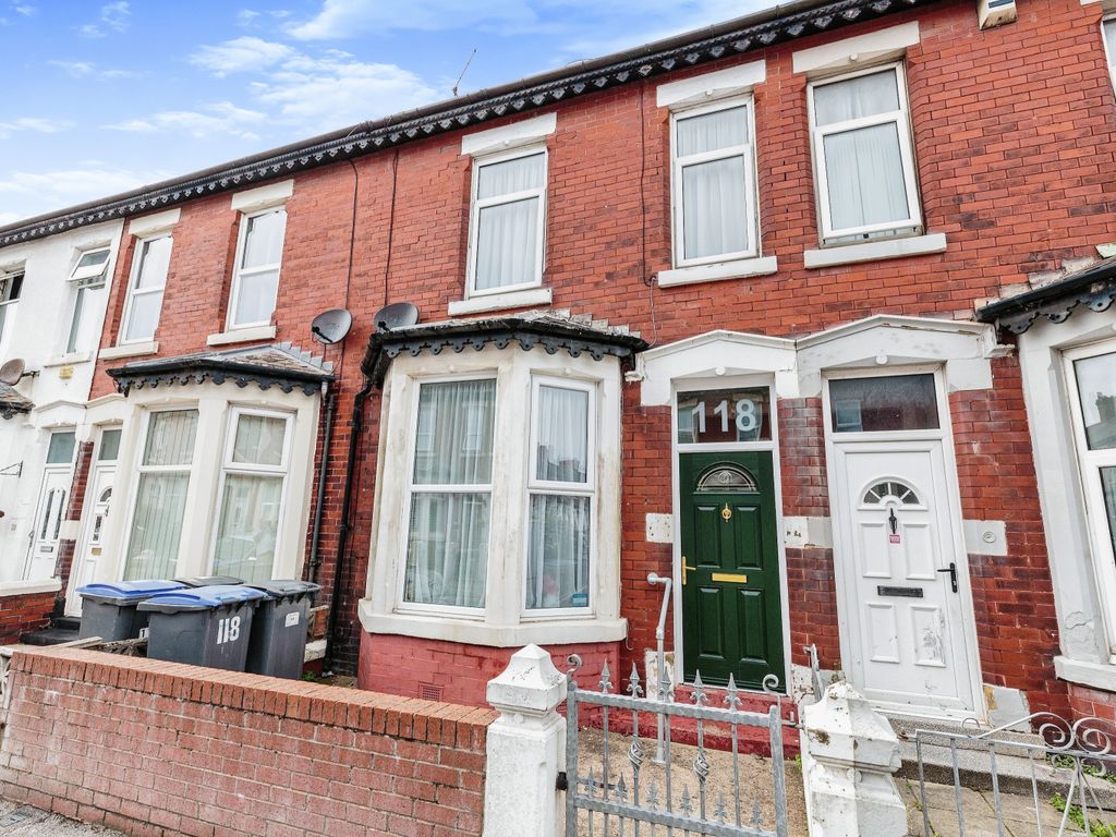 3 bed terraced house for sale in Peter Street, Blackpool FY1, £70,000