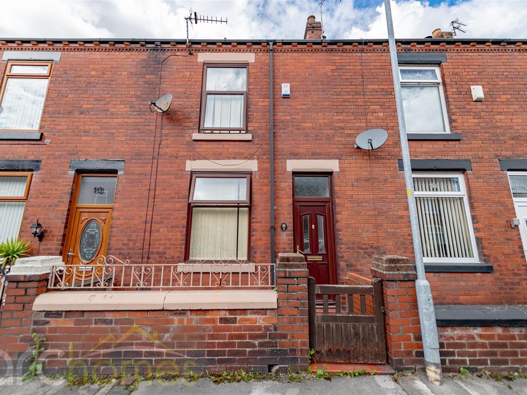 2 bed property for sale in Milton Street, Leigh WN7, £120,000